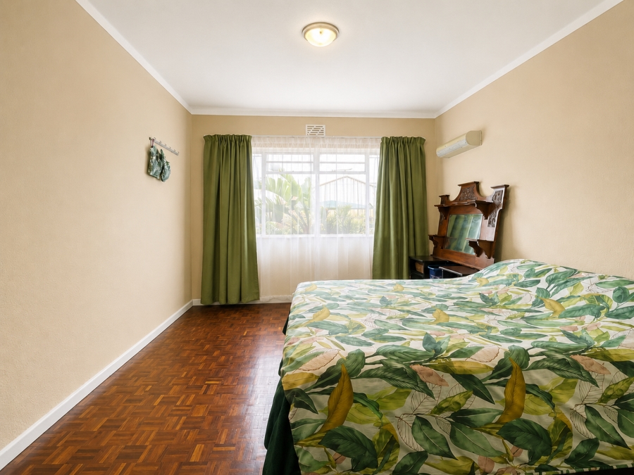 2 Bedroom Property for Sale in Heathfield Western Cape